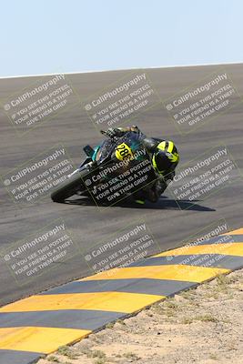 media/Apr-14-2023-Apex Assassins (Fri) [[6bc7254b18]]/Racer 2/Session 3 (Bowl)/